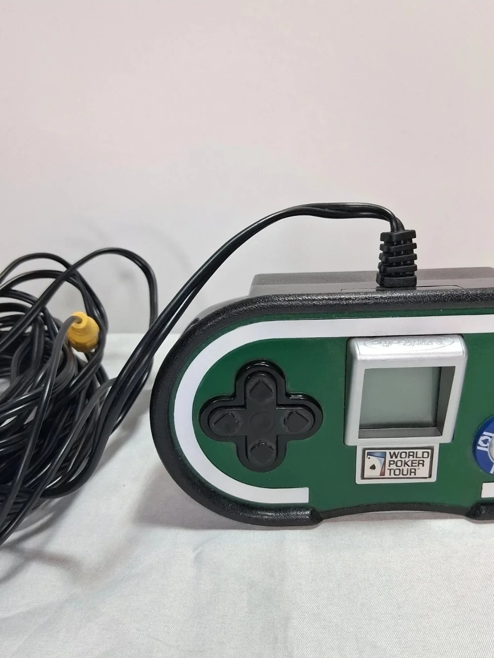 WORLD POKER TOUR JAKKS TV GAMES HANDHELD POKER PLAYING CONSOLE FOR TV